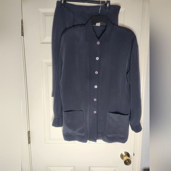 Vtg Jones New York 2 Suit 8 Navy Blue 100% SILK Women’s Skirt& Blazer - Picture 1 of 13